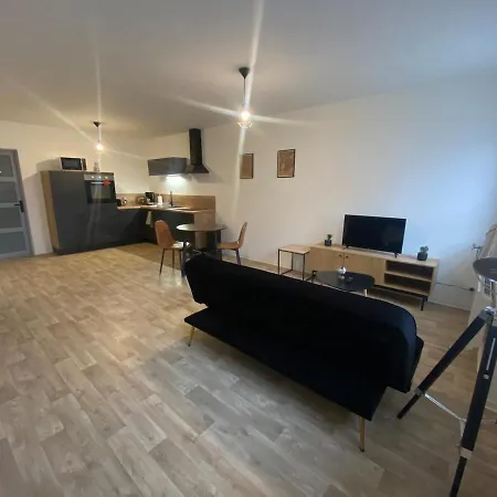56m Apartment Hayange